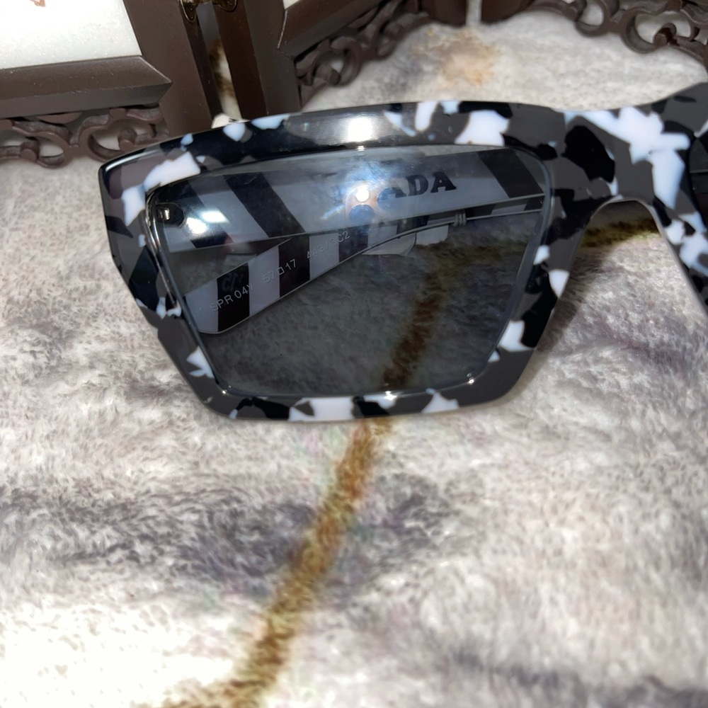 Prada Tortoiseshell Black & White Square Sunglasses - Picture 11 of 16